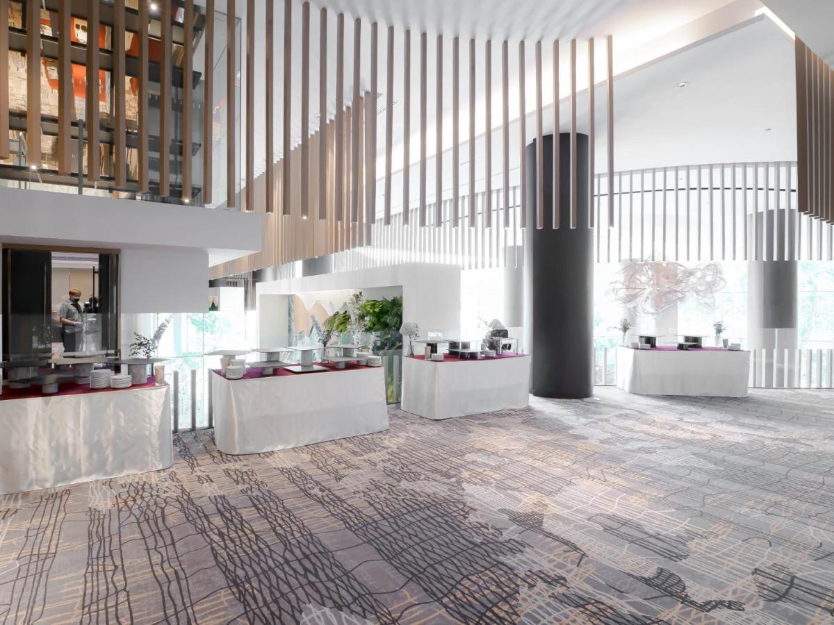 Chatrium Grand バンコク都 エクステリア 写真 The lobby of the hotel